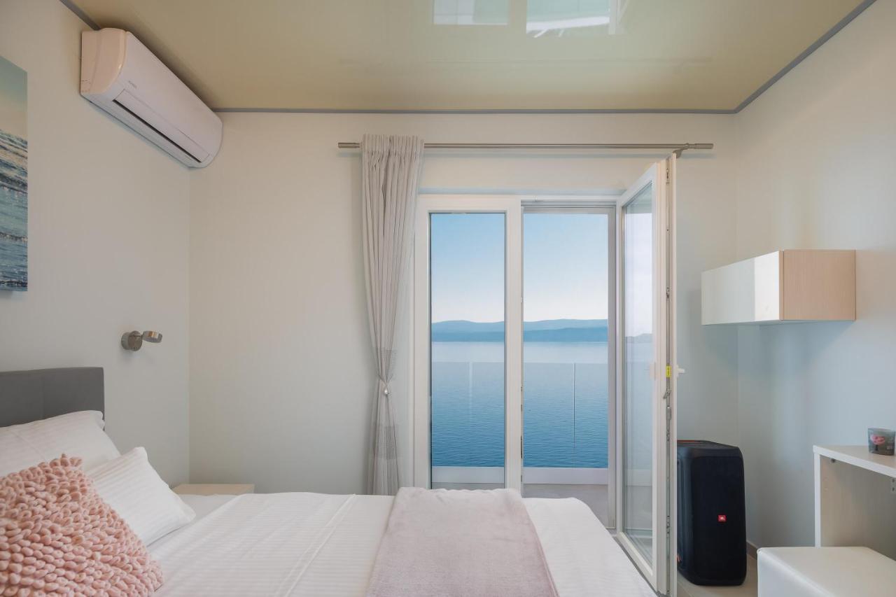 Beachfront Holiday Home - Private Heated Pool 麦米科 外观 照片